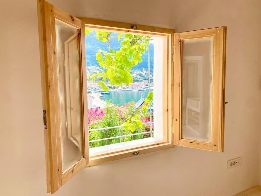 Stylish Vathy Studio With Sea View Buitenkant foto